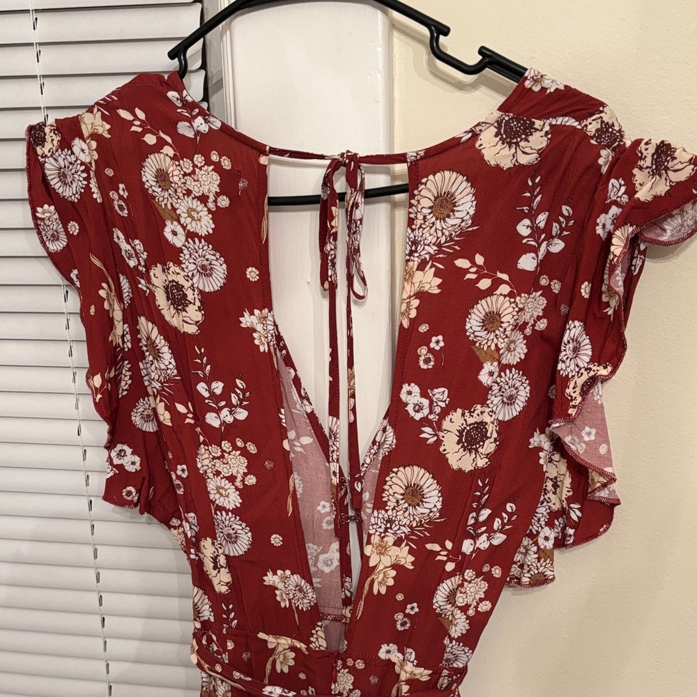 Chic Red Floral Maxi Jumper - Picture 4 of 4